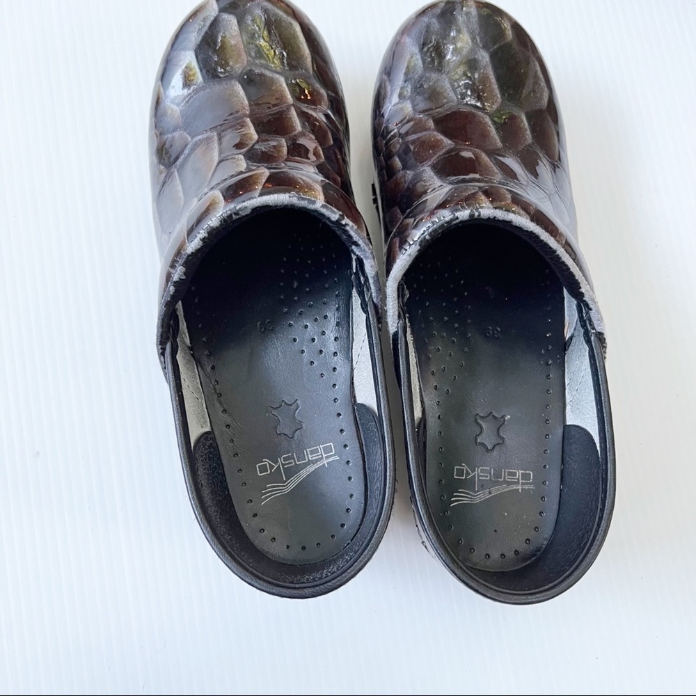 Dansko- Resptile/Snake Print Clogs Size 39 - image 6